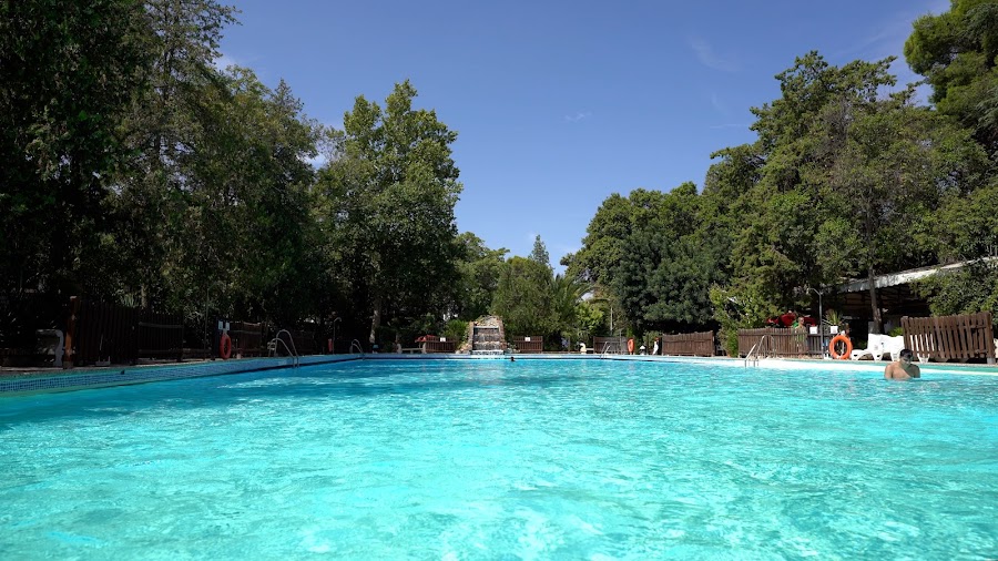 Balneario San Andrés de CANENA (piscina)