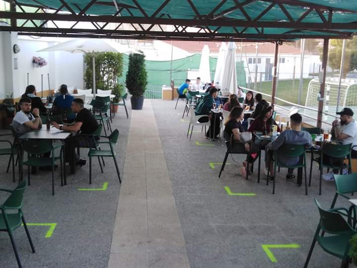 BAR TERRAZA LA PISCINA