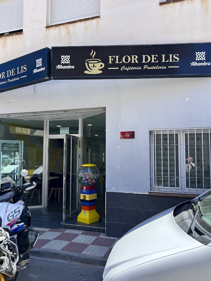Cafetería Flor de Lis- Otura - Granada