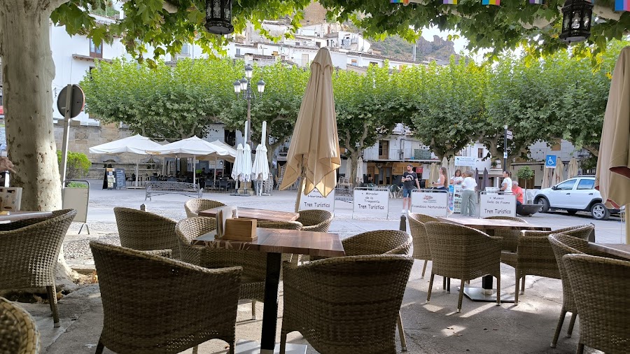 Cafetería Hamburgueseria Kebab Boabdil