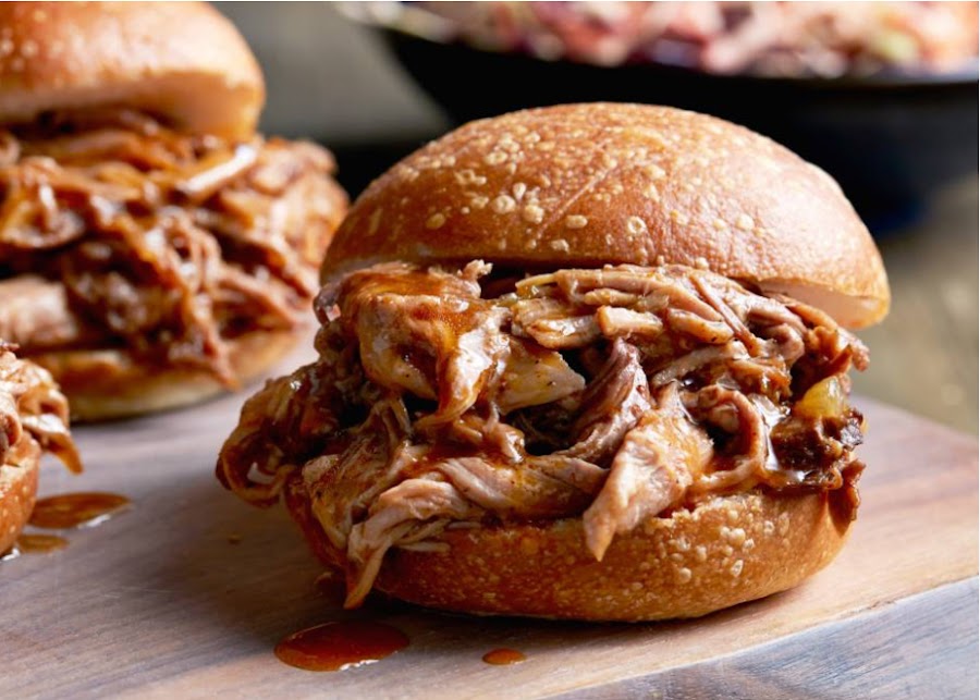 Hamburguesería "COME ME"