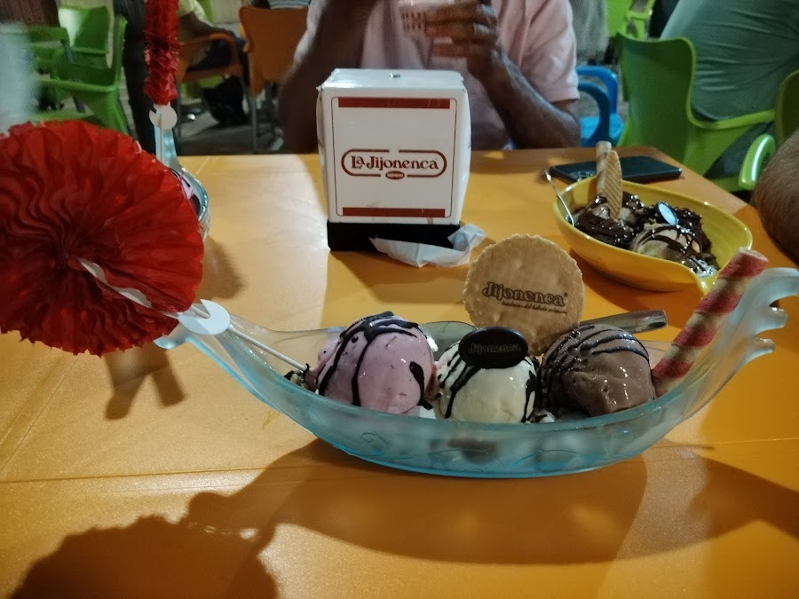 Heladería "La Jijonenca"