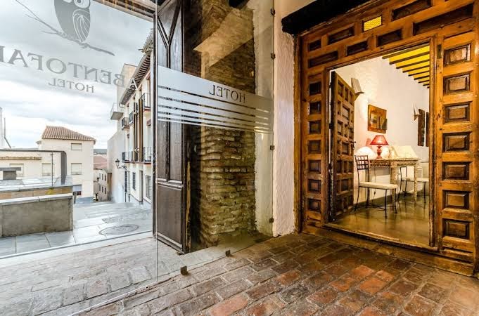 Hotel YIT Abentofail