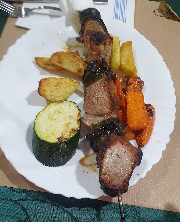 La Vera Churrasqueria Y Pizzería