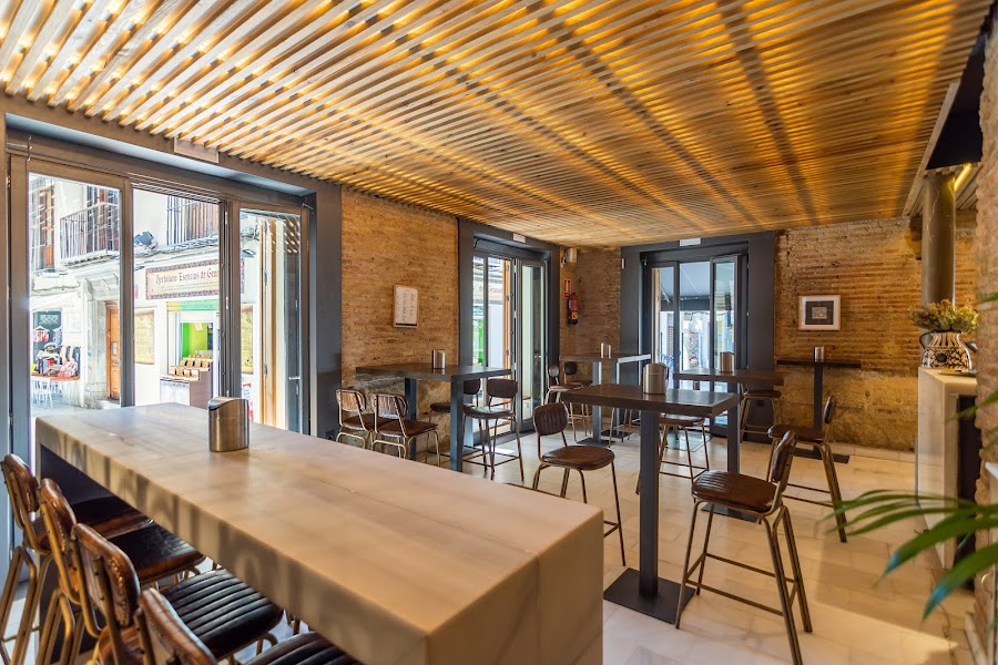 Los Manueles - Catedral