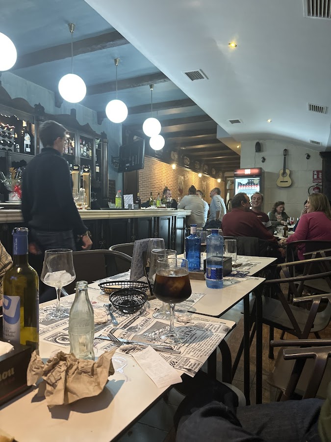 Los Sevillanos Gastrobar