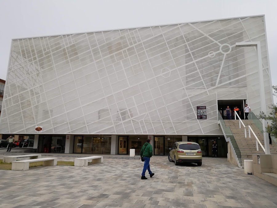 Multicines La Carolina