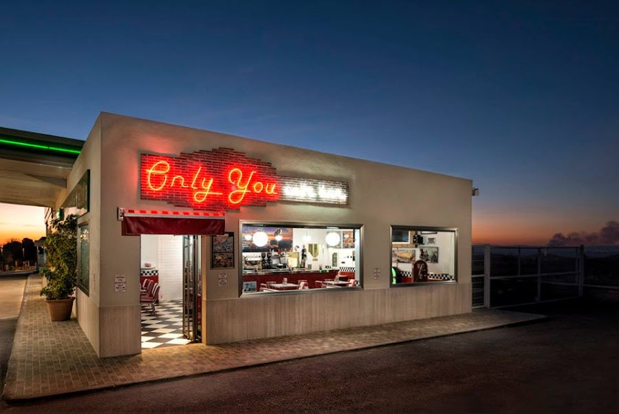 Only You Café-Bar