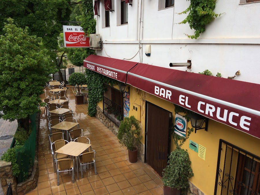 Pensión-Bar-Restaurante el Cruce de Hornos