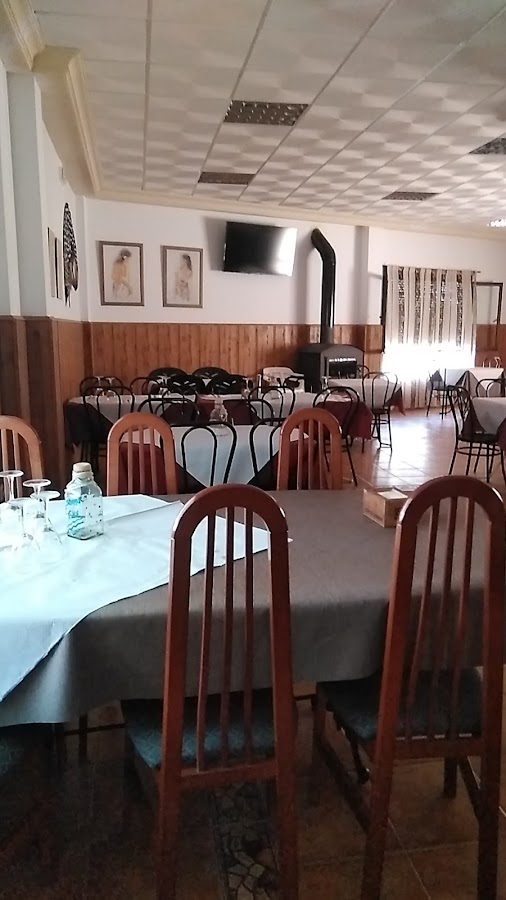 Piscina La Calleja (Bar) OLMEDOBIKE-TOUR