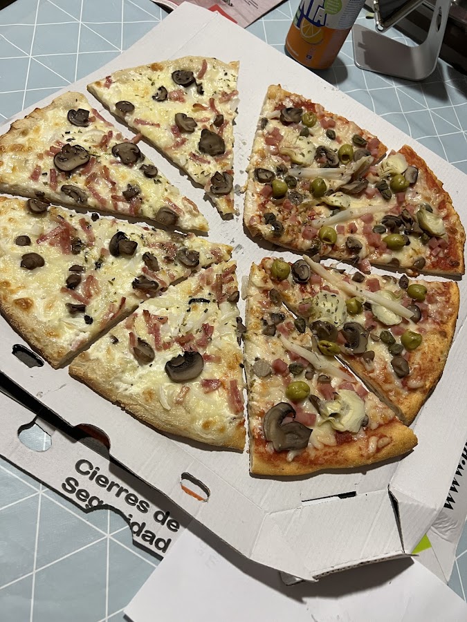 Pizzería Voy Volando