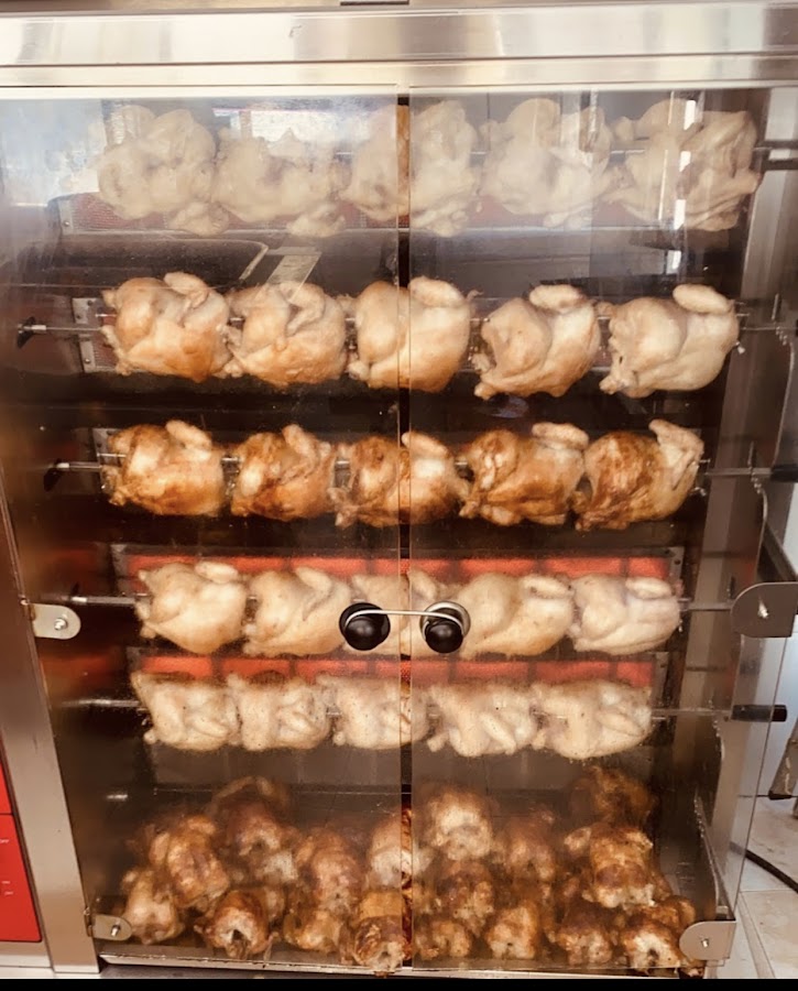 POLLOS ASADOS 
