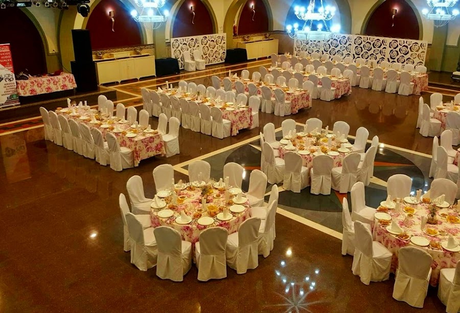 Salón Torre de los Llanos