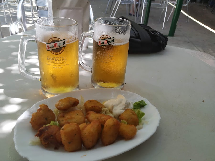 Terraza-Bar Juan José, Jenifer Y Ruben