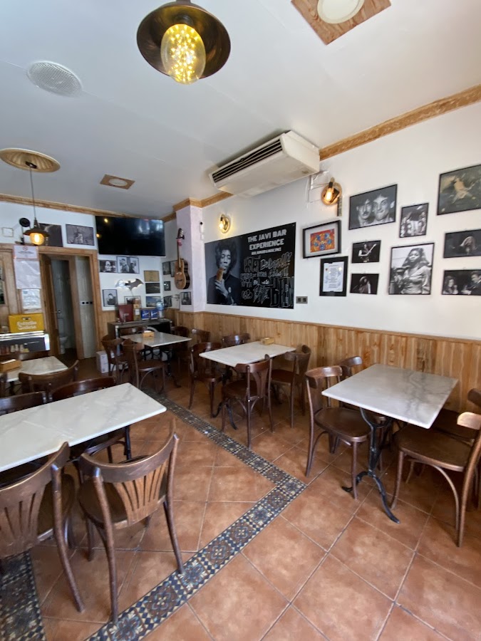 The Javi Bar Experience