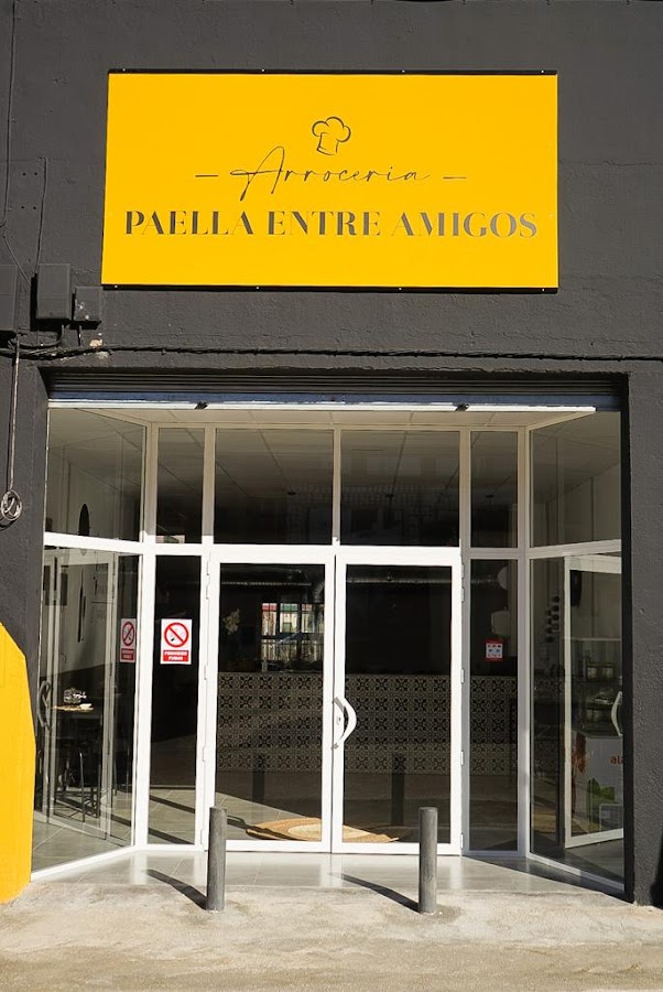Arroceria & Pollos al horno, Comidas para llevar Paella entre Amigos Baeza
