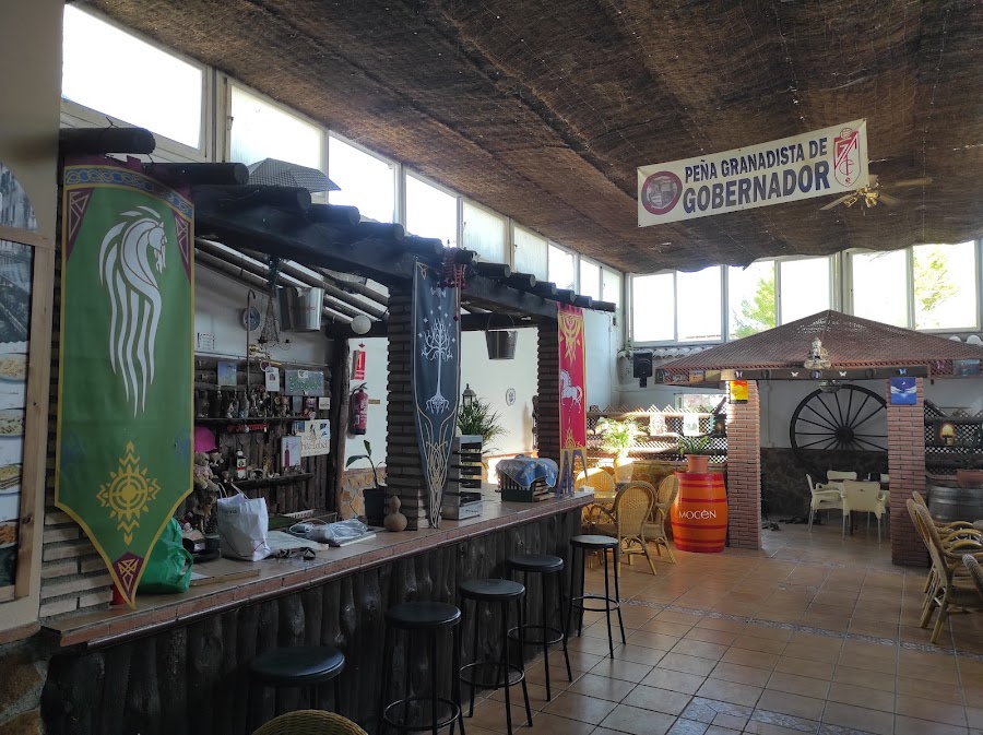 Bar Los Mayorales casa Puri