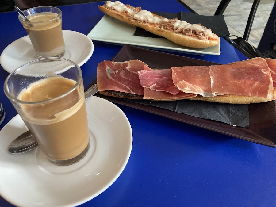 Café Bar El Pelotazo