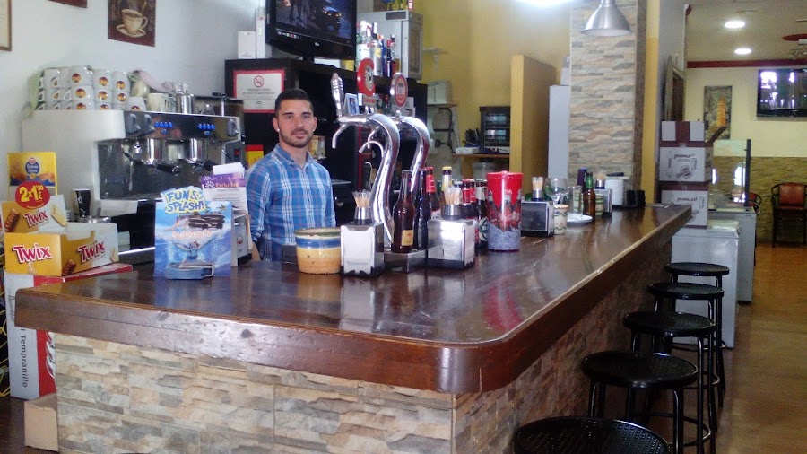 Cafe Bar Plaza Nueva