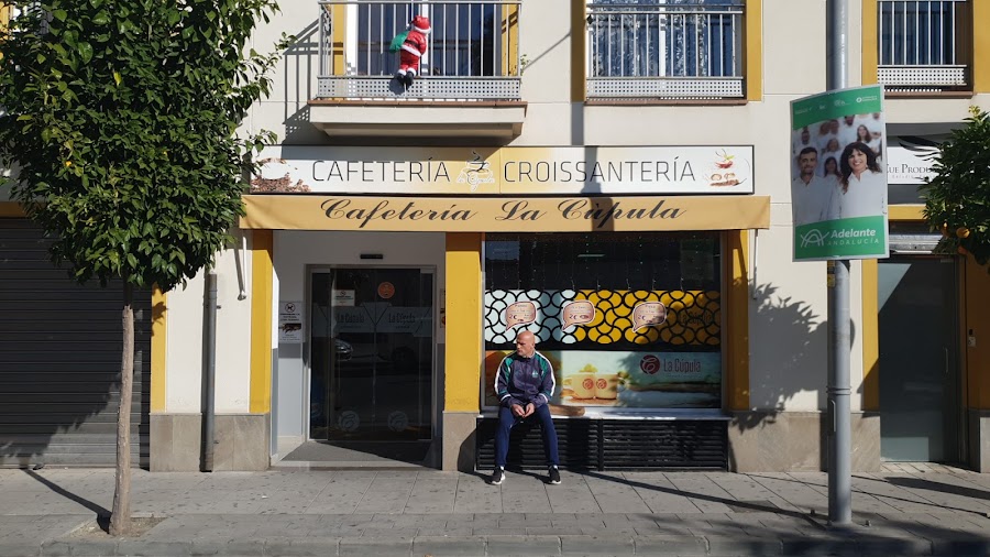 CAFETERÍA LA CÚPULA