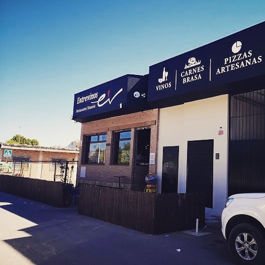 Entrevinos Restaurante/Brasería.