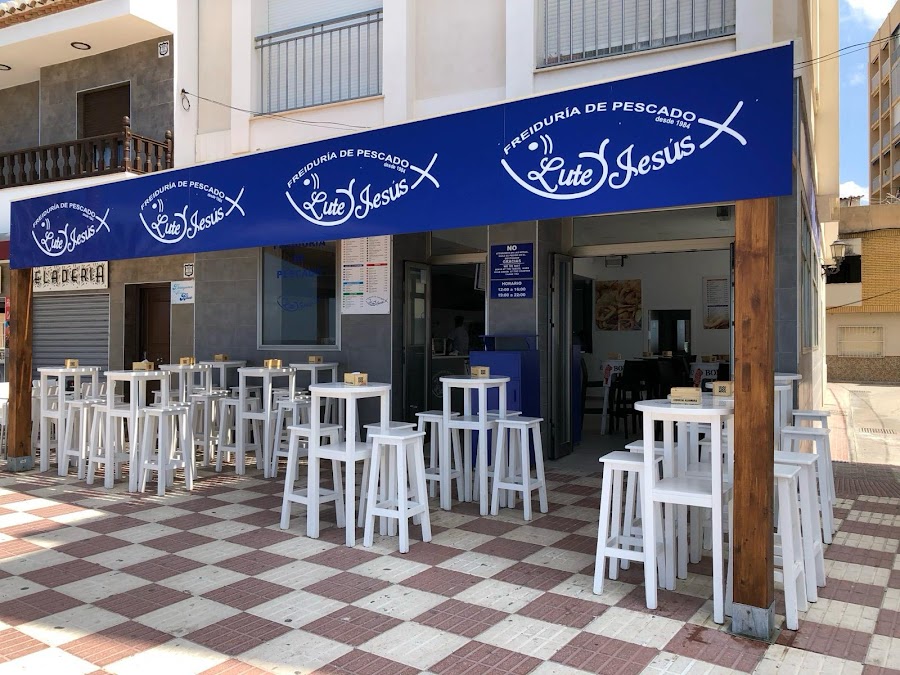 Freiduría Lute y Jesús Torrenueva Costa