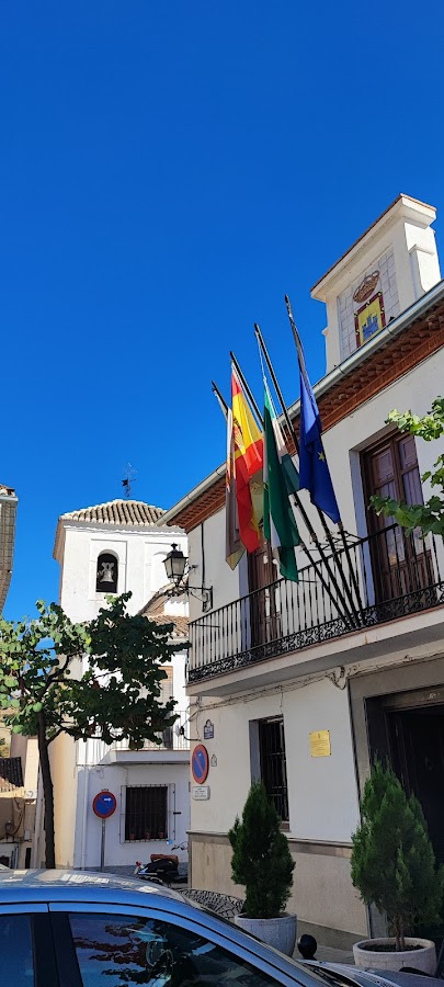 Hogar del jubilado - Miguel Berrios