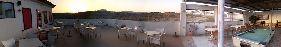 La Vida Bar and Restaurant