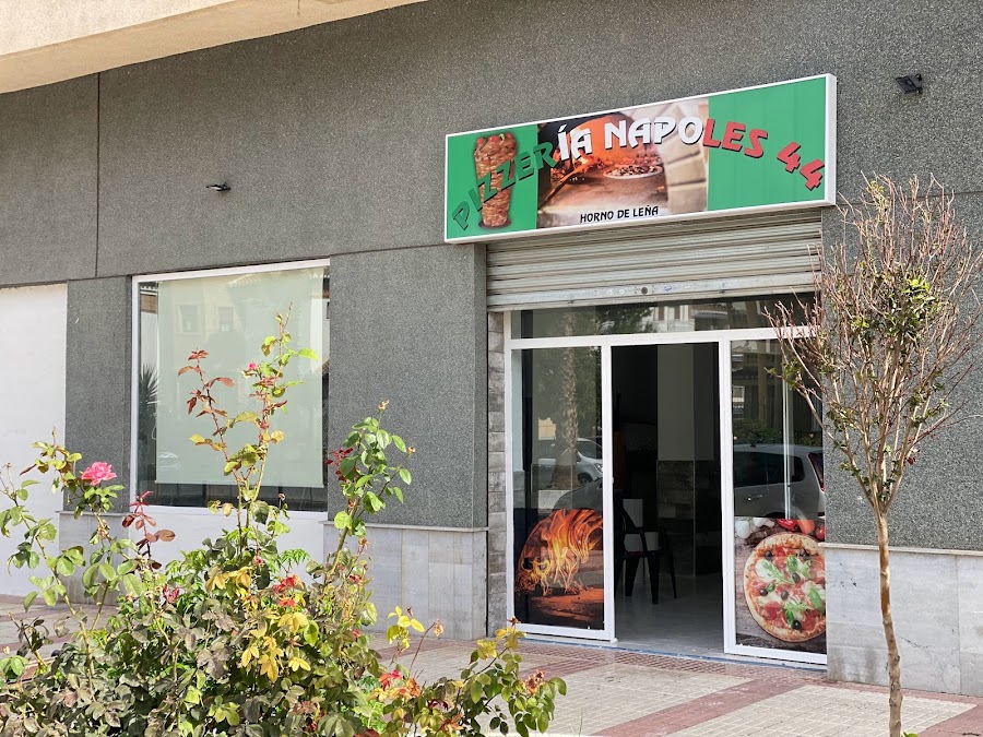 Pizzeria Napoles 44