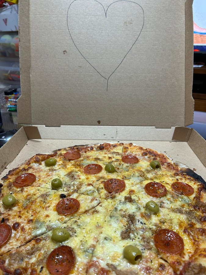 Pizzería Voy Volando Adra