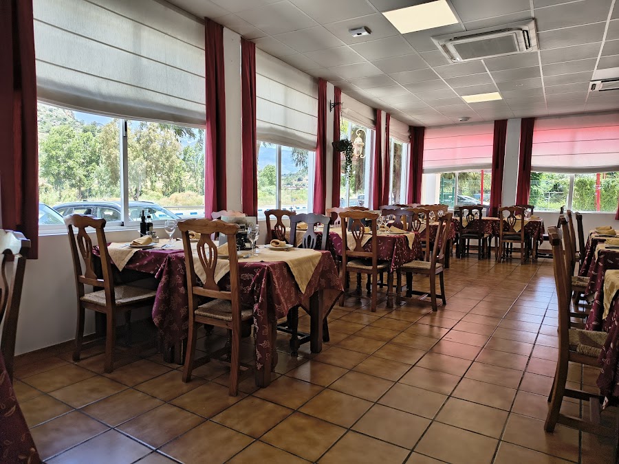 Restaurante Bar El Surtidor