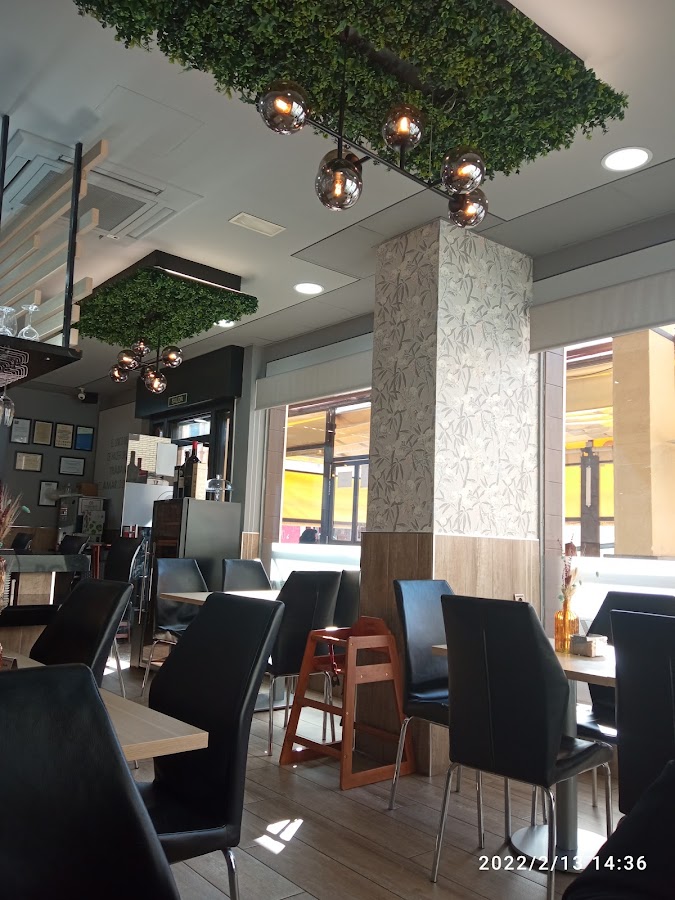 Restaurante Borneo Plaza. “Cocina de producto”.
