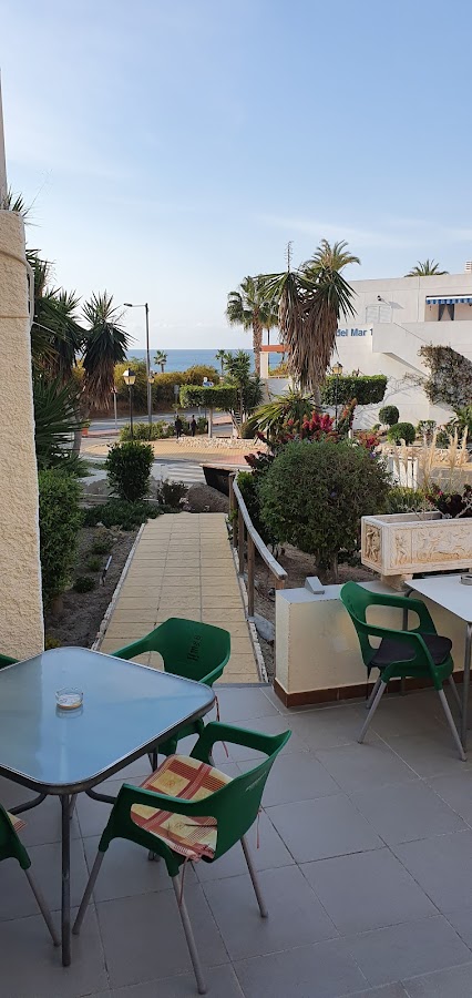 Restaurante Ramo del Limón the lemon lounge.